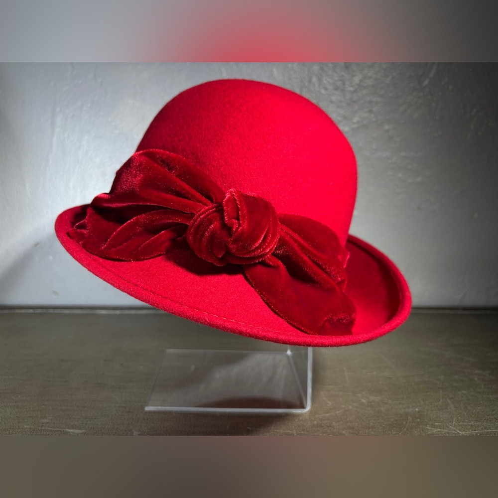 Vintage Betmar Vibrant Red Cloche Hat with Velvet Bow Detail